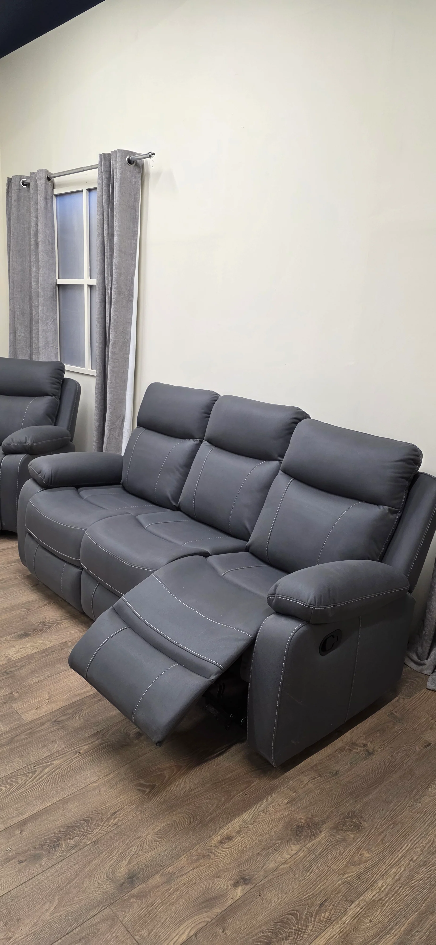 Bristol Recliner Sofa Set - Image 4