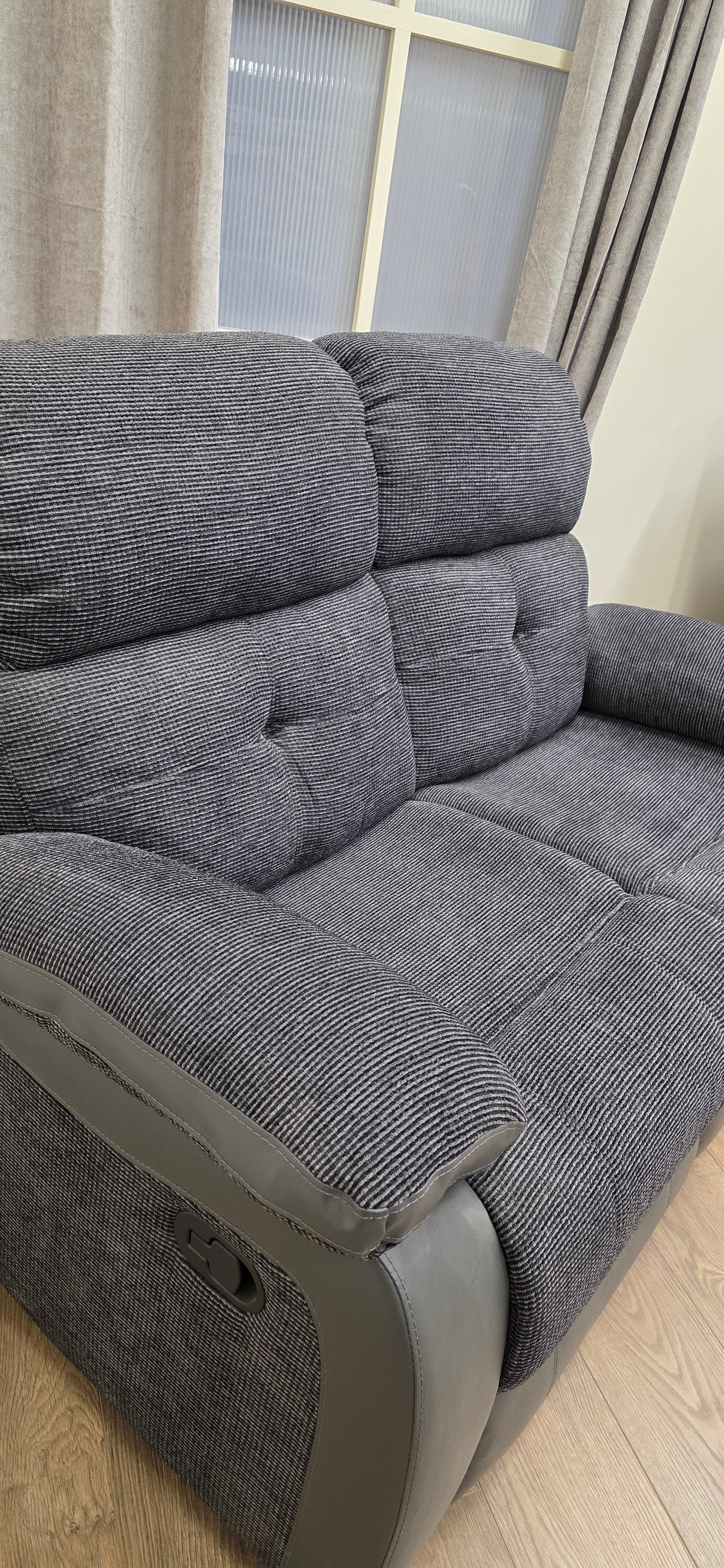 Kingsley Recliner Sofa Set