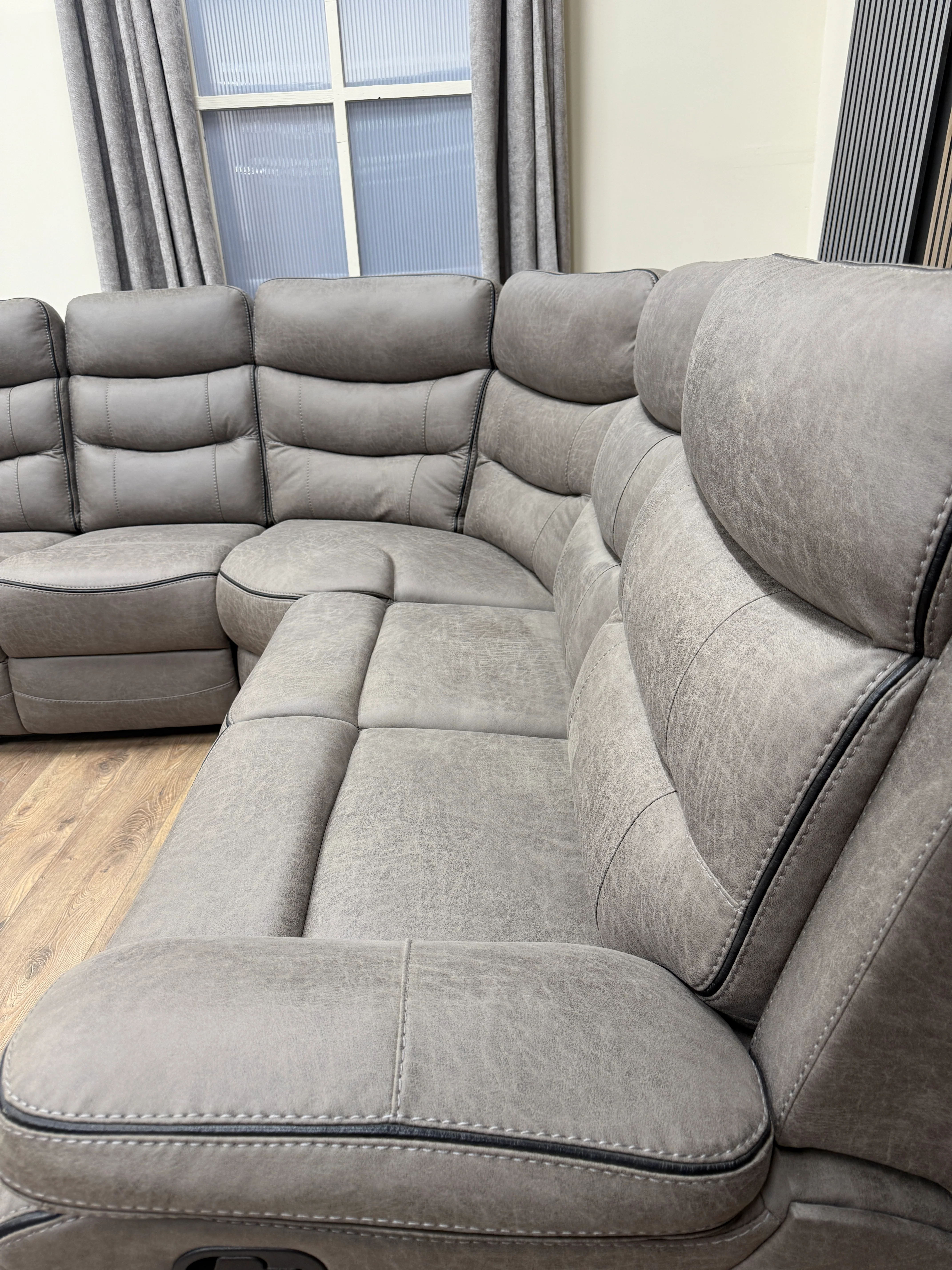 Liliana Corner Manual Recliner Sofa - Image 3