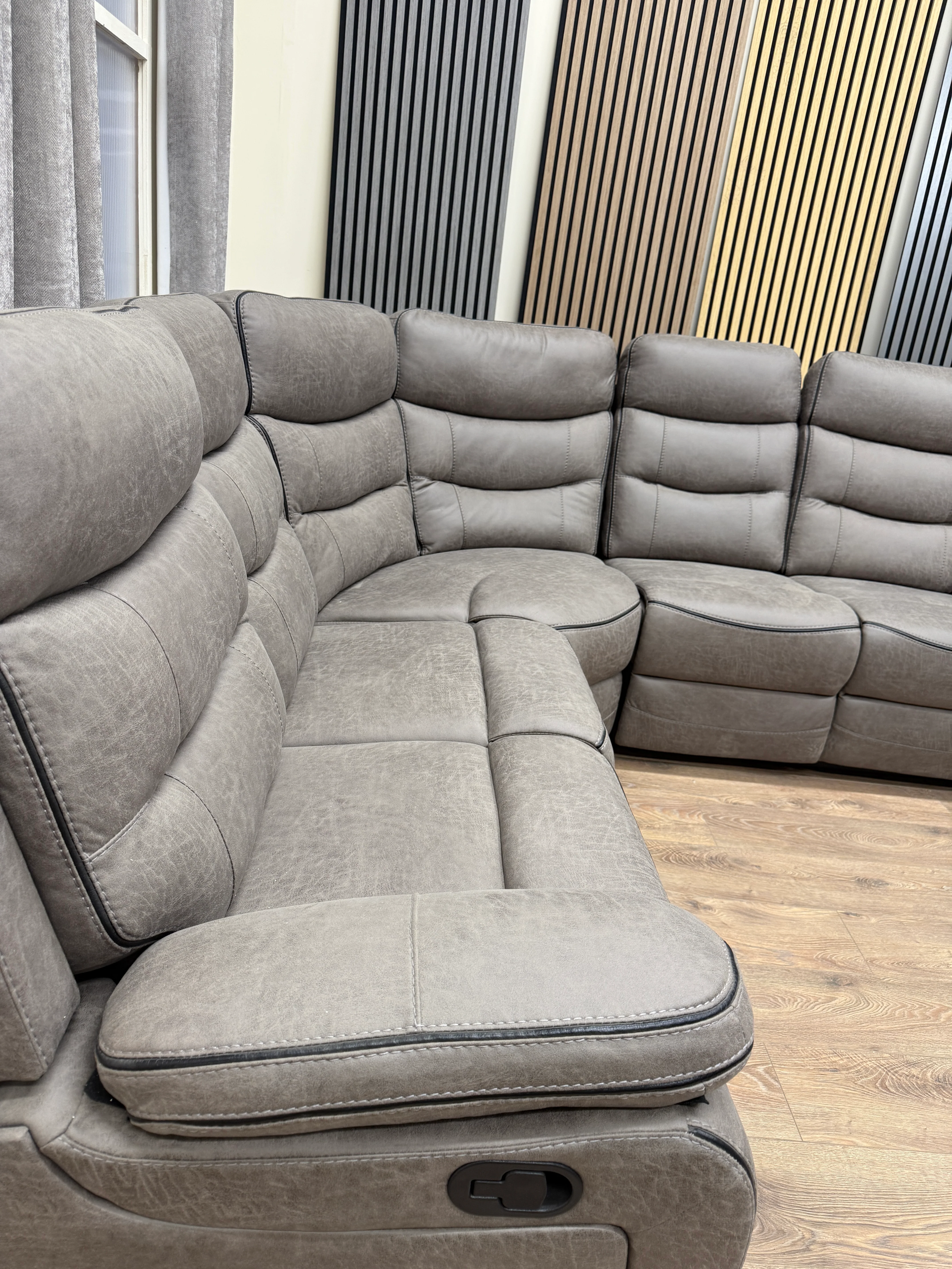 Liliana Corner Manual Recliner Sofa - Image 5