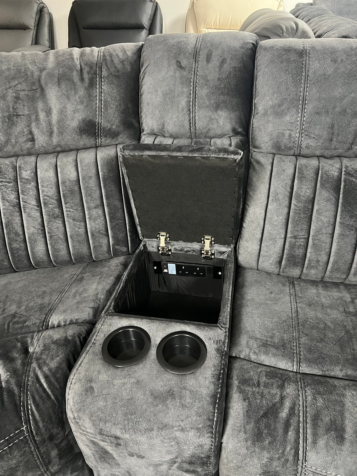 Patina dark grey electric recliner corner sofa - Image 3