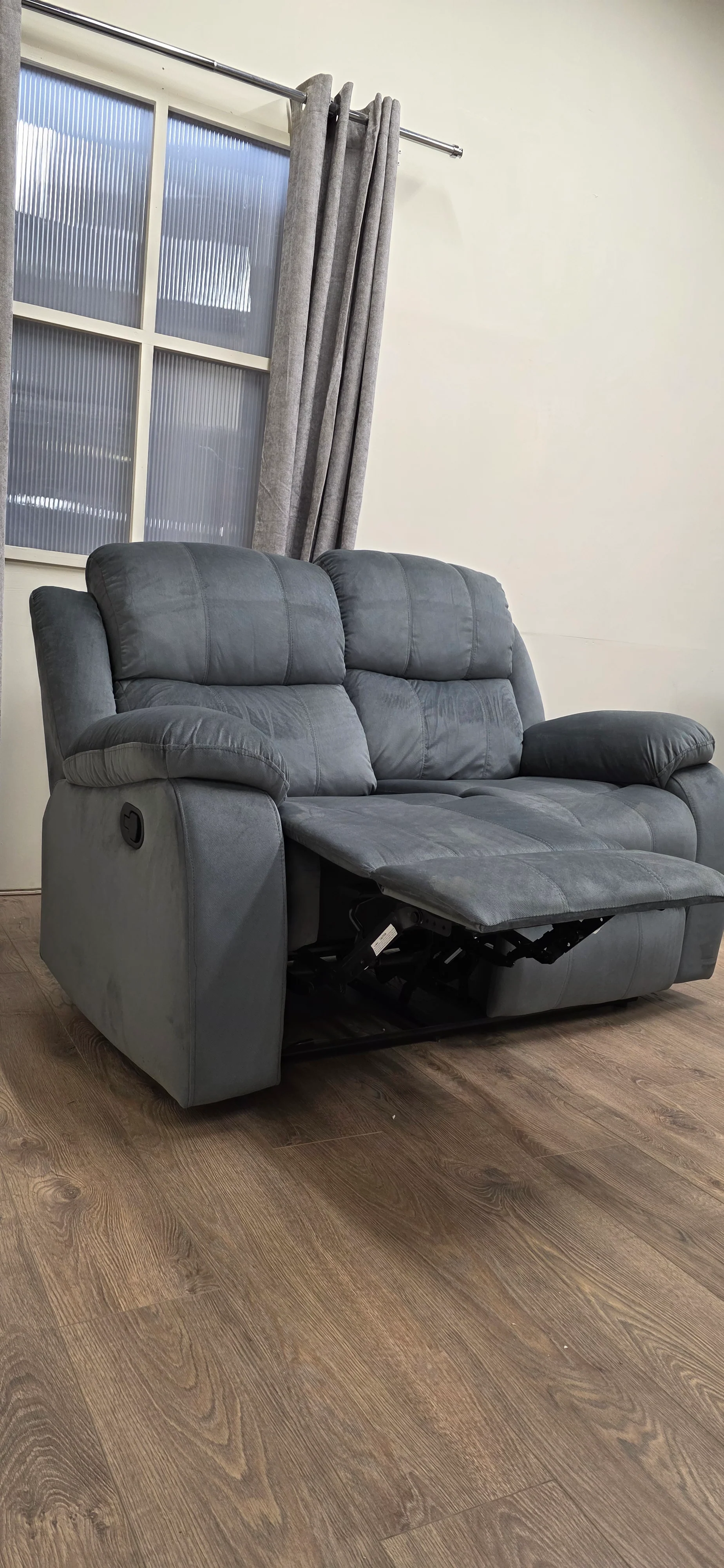 Woodveil 3+2 Seater Recliner Sofa Set - Image 7